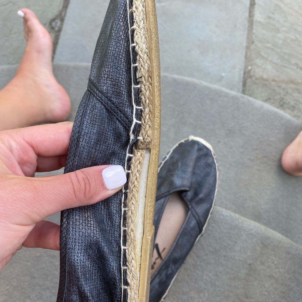 Espadrilles - Picture 3 of 3